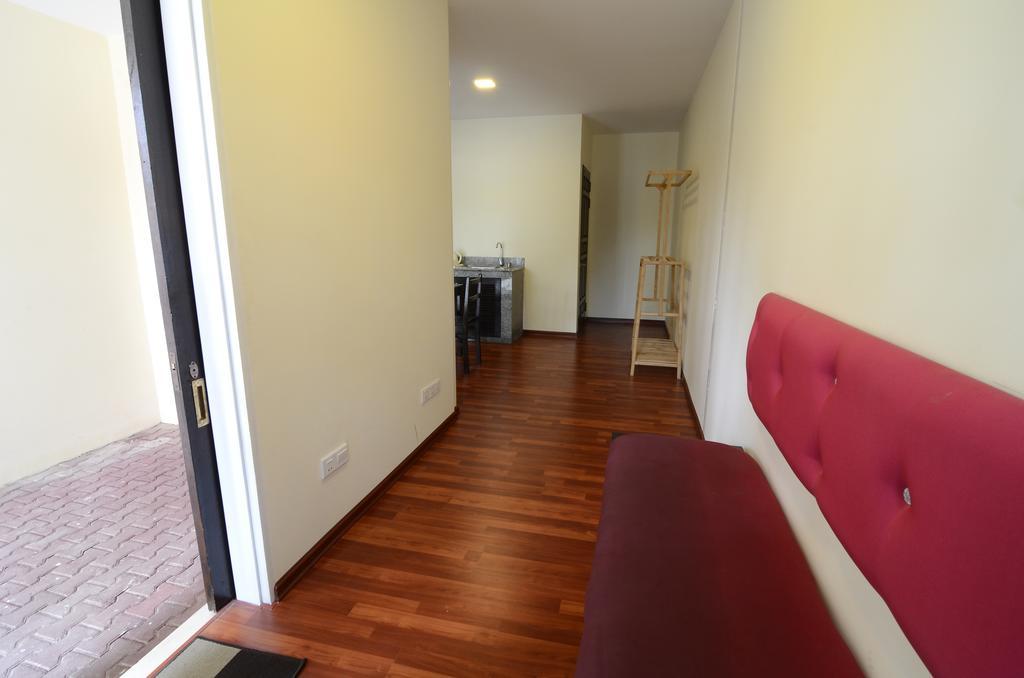 Vista Residence Янгон Екстериор снимка